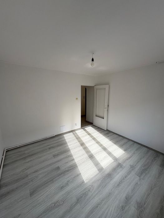 Apartament de vânzare în Beclean - 1