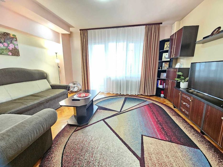 Proprietar vand apartament cu 3 camere 81 mp Tudor etaj 2 - 1