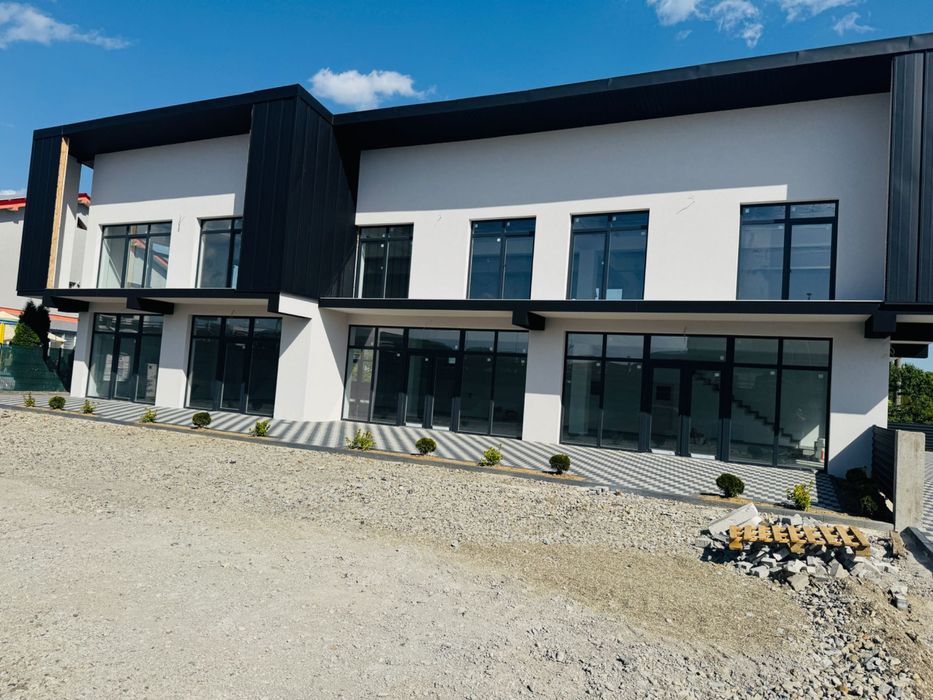 Închiriez spatiu/spatii comerciale - 1