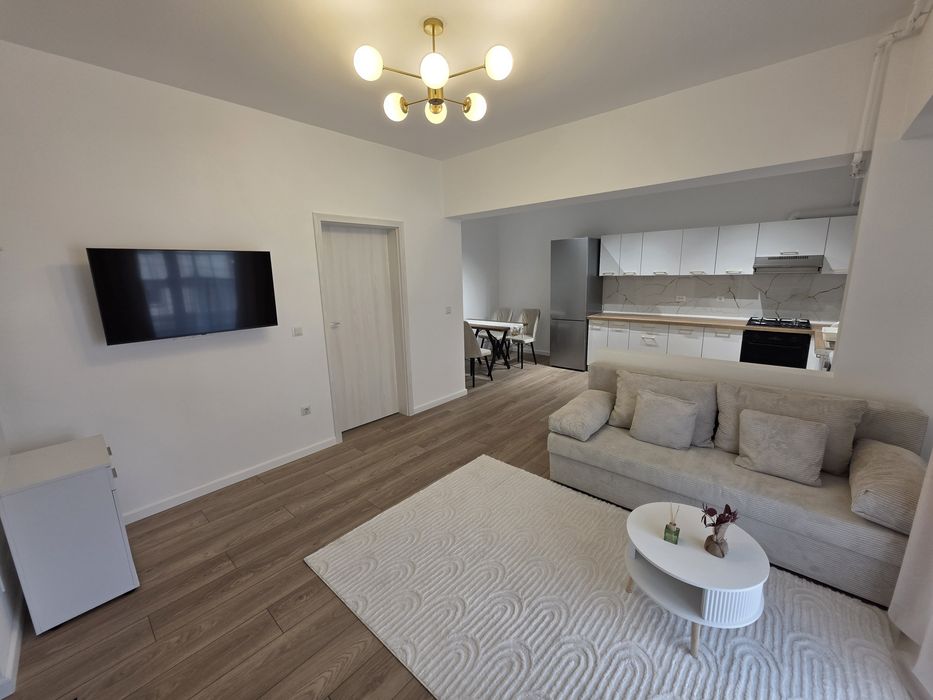 NOU - PRIMA ÎNCHIRIERE: Apartament Bistrița, Str. Zefirului nr. 5E - 1